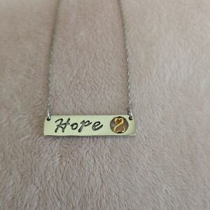 NEW NEVER WORN Jane Seymour Silver and Gold 'Hope' Necklace